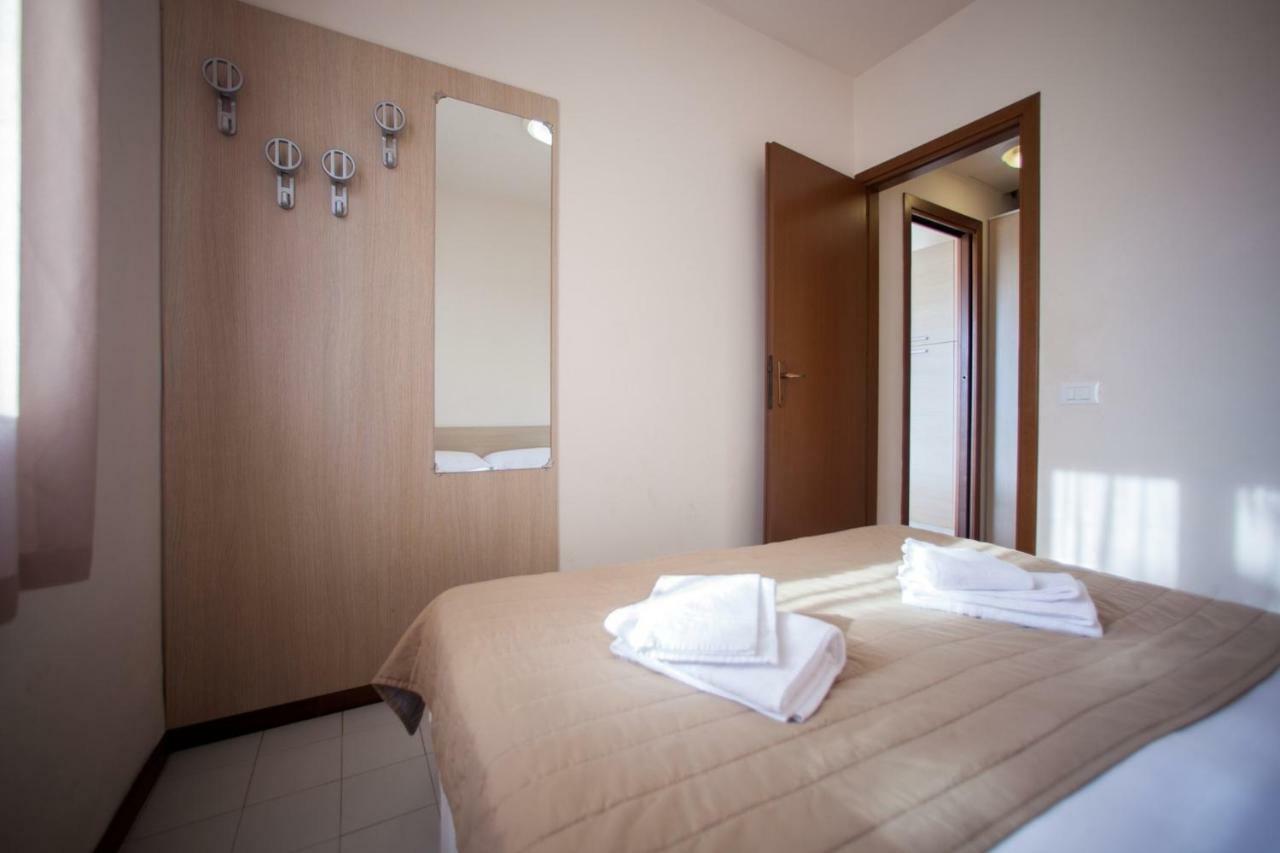 Holiday Homes in Sirmione/Gardasee 22174 Dış mekan fotoğraf